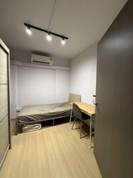 Blk 28 KELANTAN COURT (Central Area), HDB 3 Rooms #560475021